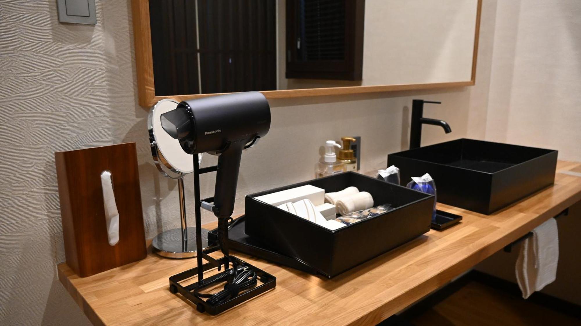 宮島離れの宿 Ibuku -Miyajima Hanare No Yado Ibuku- Hatsukaichi Ngoại thất bức ảnh